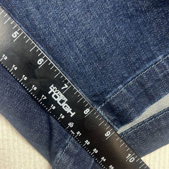 Lane Bryant NWT Women’s Size 26 Bermuda Shorts Dark Wash Denim Plus Size - Picture 8 of 11